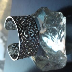 925 - STAMPED - STERLING SILVER OPEN HEART DESIGN - CUFF BRACELET -  30mm WIDE